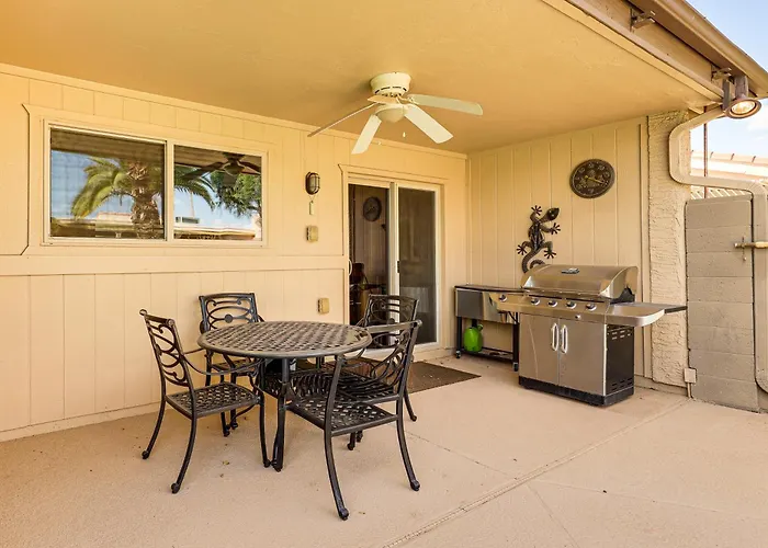 Holiday home Golf, Swim & Grill: Snowbird's Escape In *